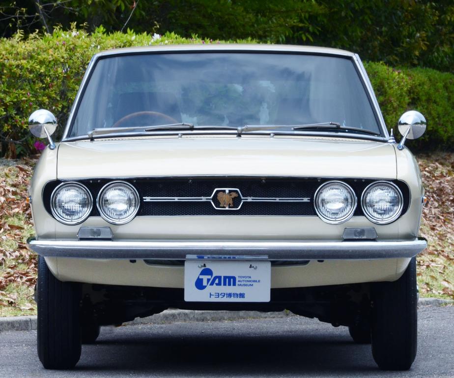 Isuzu 117 Coupe Model PA90 | Archives | Toyota Automobile Museum