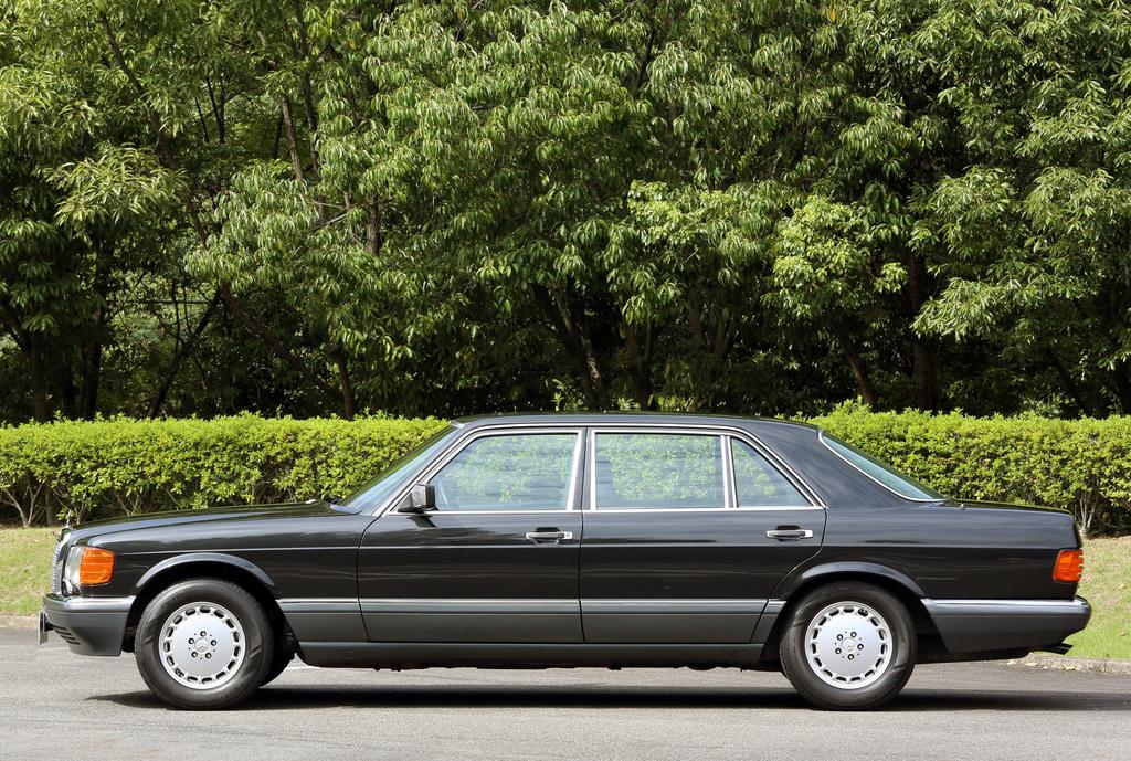 メルセデス ベンツ 560SEL W126型 | 車両データベース | アーカイブズ