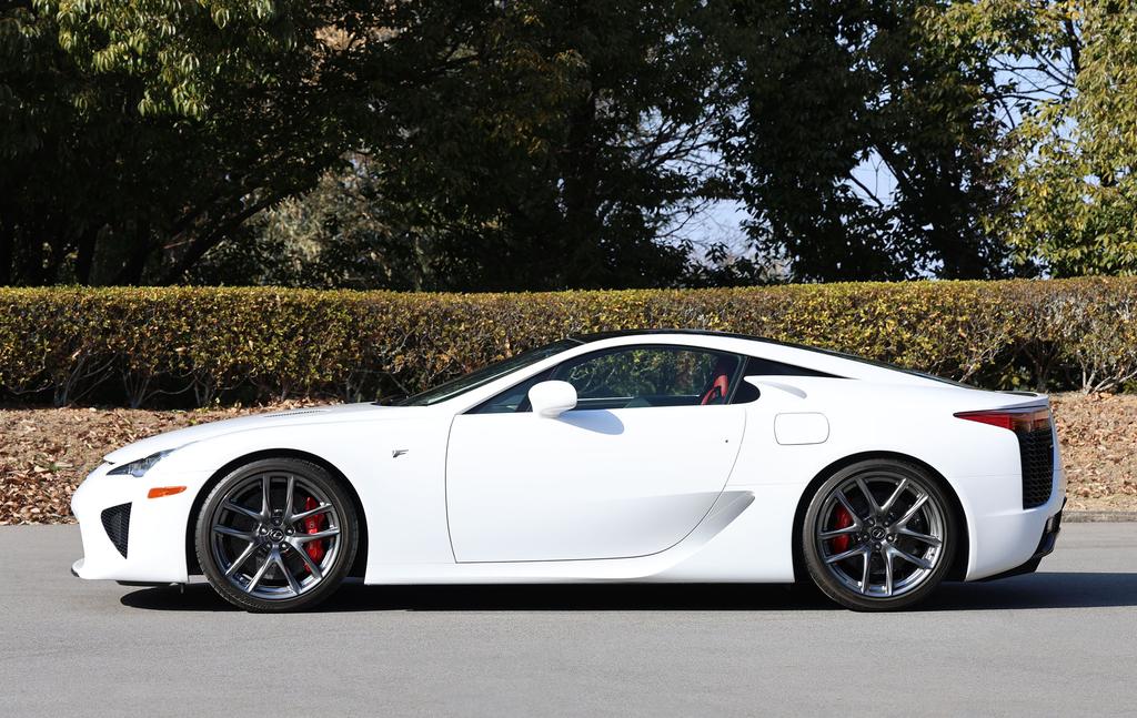 Lexus LFA（プロトタイプ） | 車両データベース | アーカイブズ