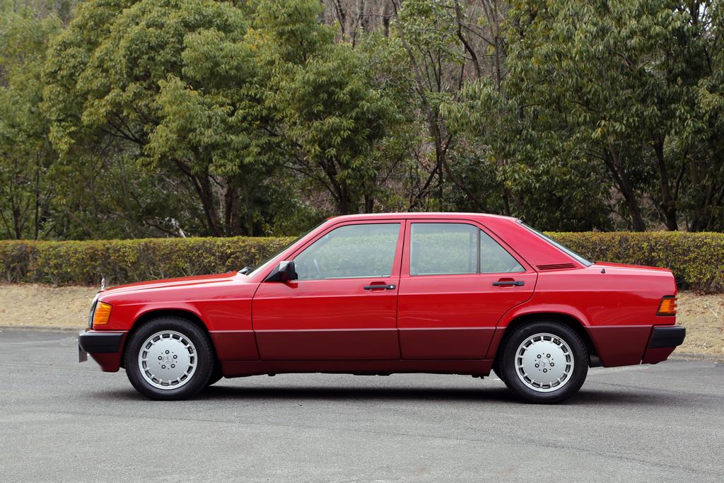 メルセデス・ベンツ 190E W201型 | 車両データベース | アーカイブズ 
