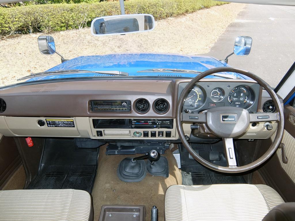 トヨタ ランドクルーザー FJ60V型 | 車両データベース | アーカイブズ