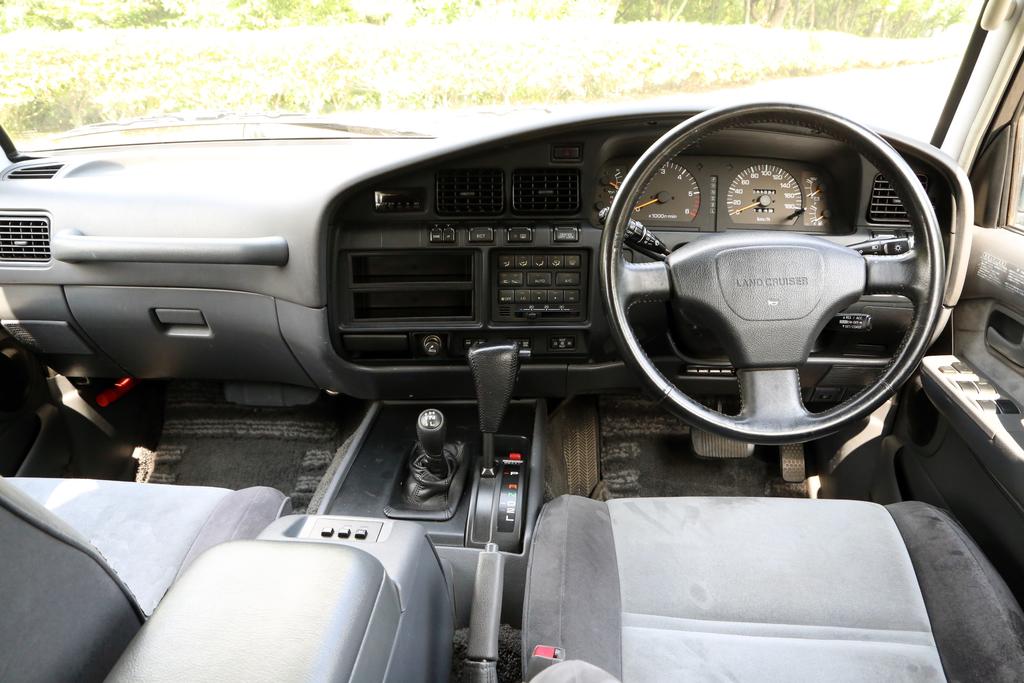 トヨタ ランドクルーザー FZJ80G型 | 車両データベース | アーカイブズ