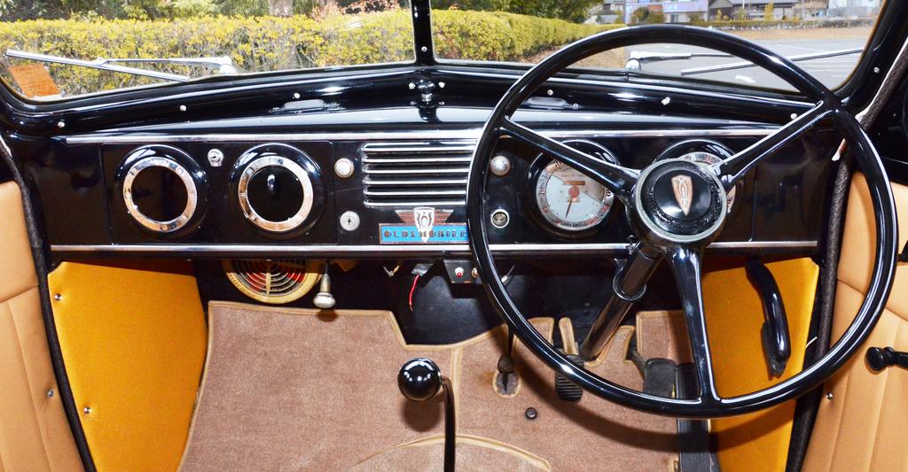 オールズモビル シリーズF | 車両データベース | アーカイブズ